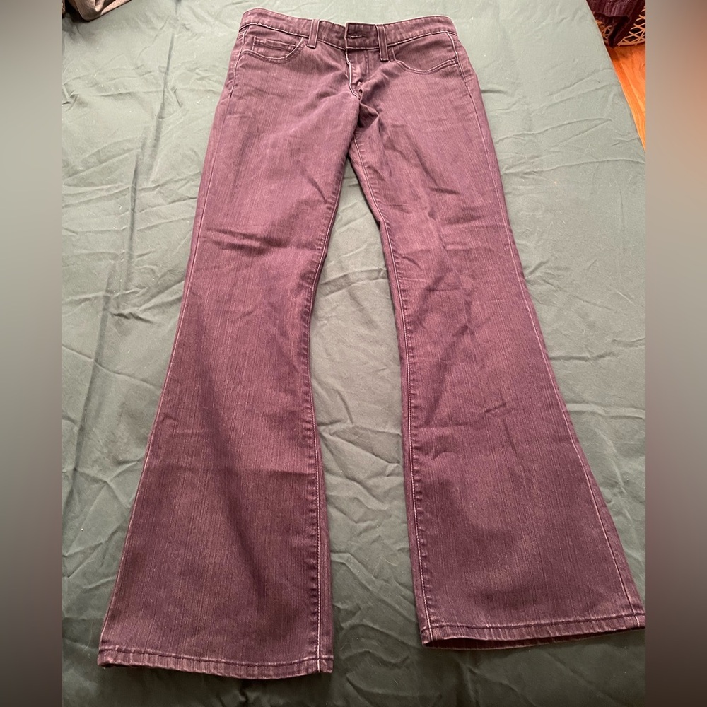 Dark blue boot, cut super low rise jeans